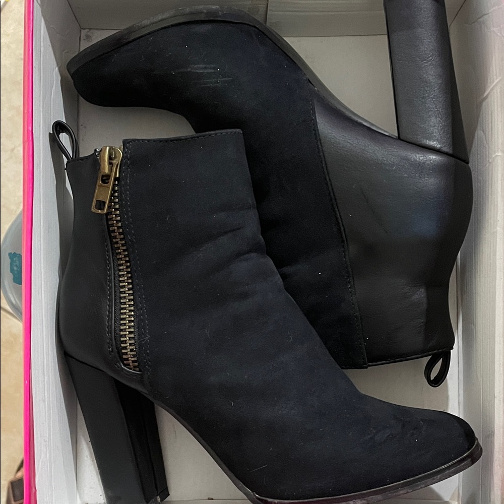 Shoe Dazzle Black Heeled Boots with Gold Zipper